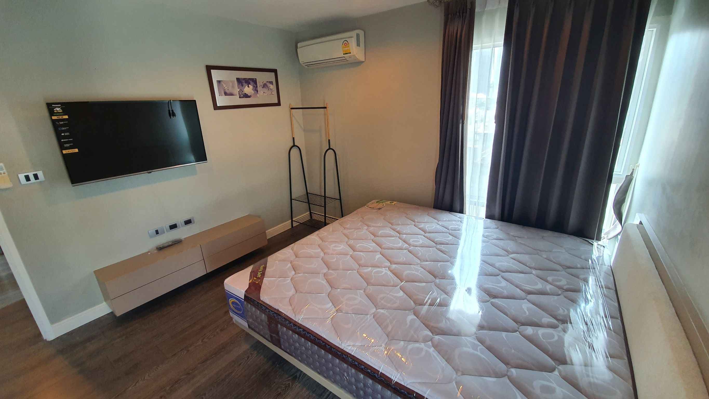 14350 – 201_bedroom.jpg