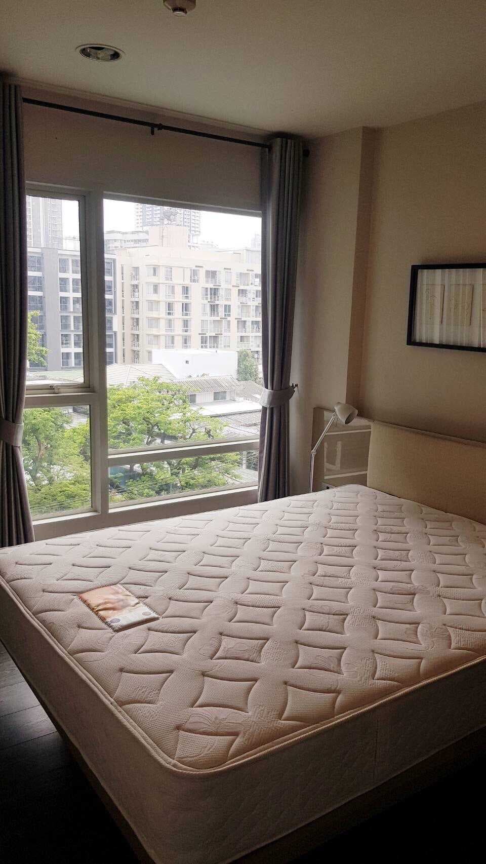 14347 – 202_bedroom.jpg